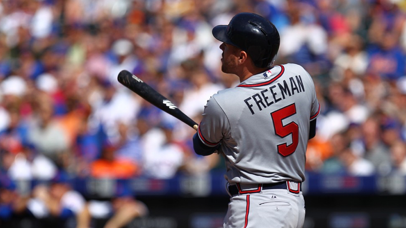 Freddie Freeman TALKS about family and HOW he started playing baseball 